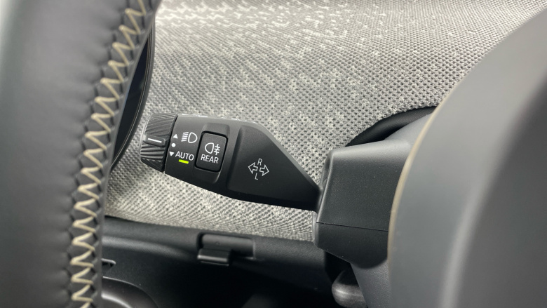 MINI Cooper 135kW E Exclusive [Level 2] 41kWh 3dr Auto Electric Hatchback